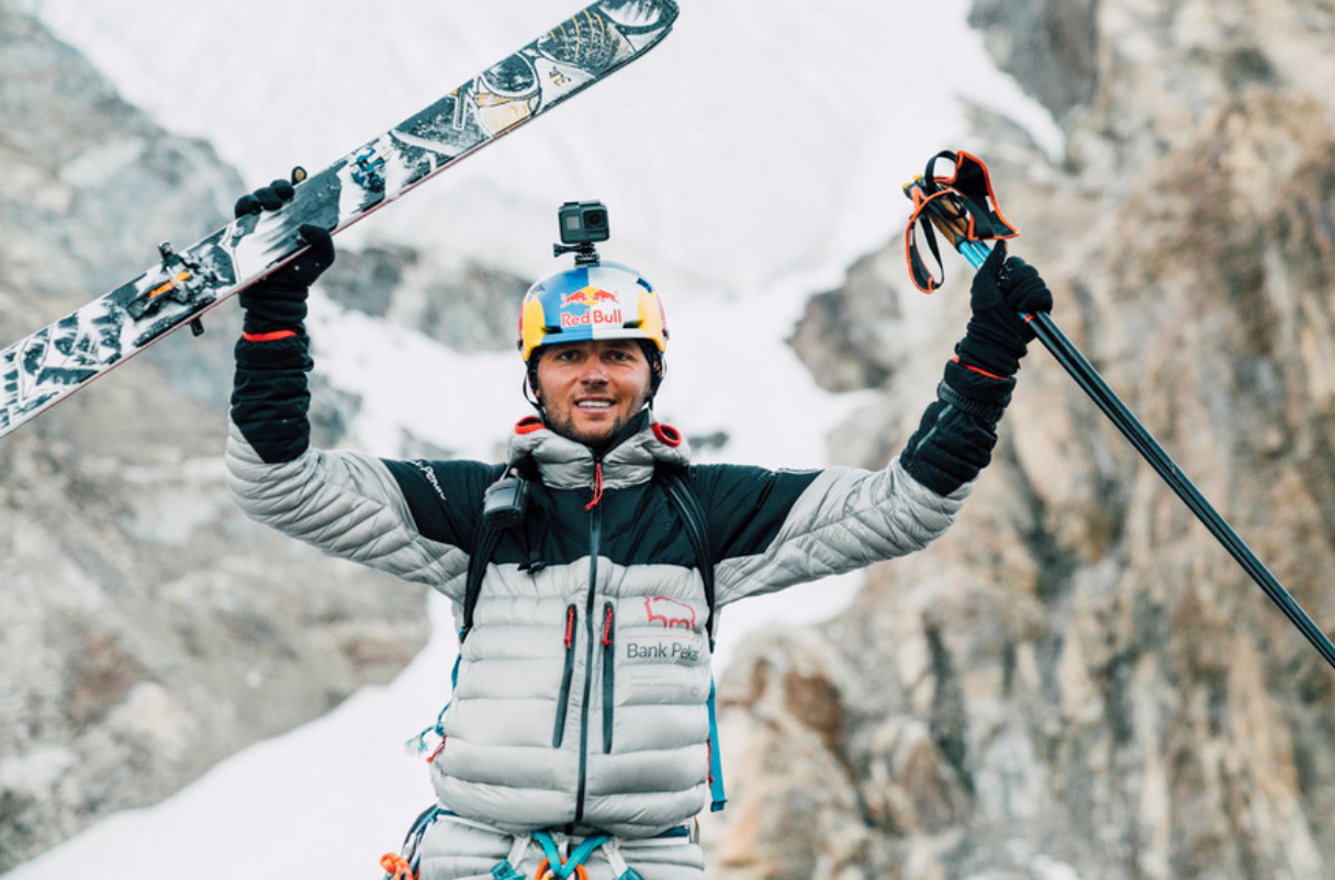 1st Successful Ski Descent of K2 SkiTheWorld